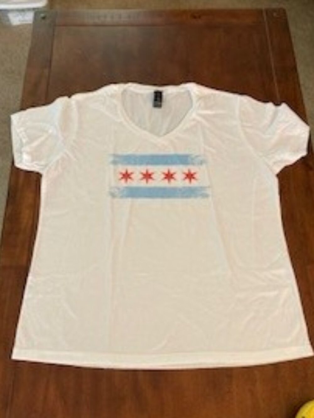 NEW - Chicago Flag Graphic T-Shirt - Women's cut V neck Sz XL (from TeePublic)